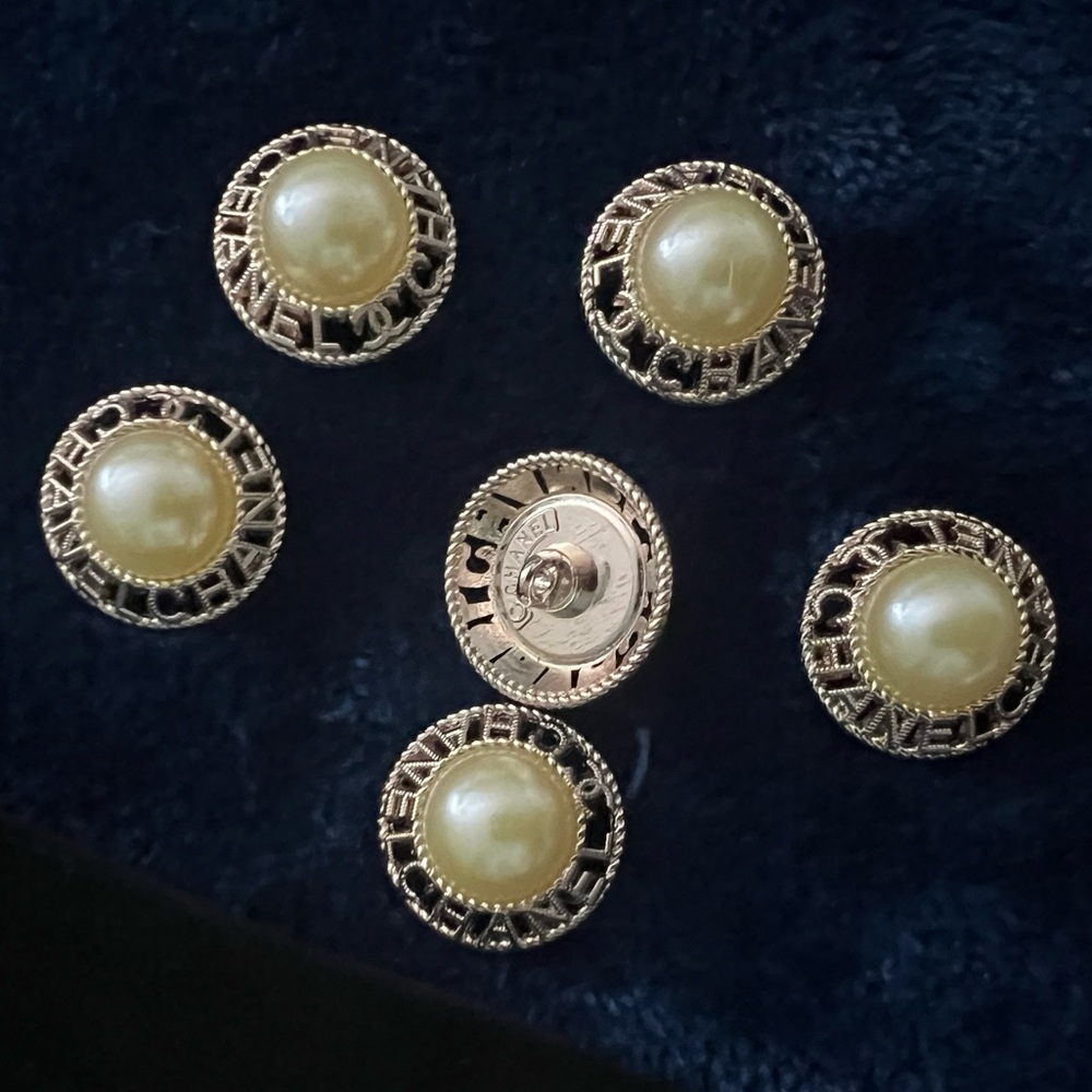 🤩(Set of 6) 20mm/CreamYellow/faux pearl/gold tone shank buttons/Look pics